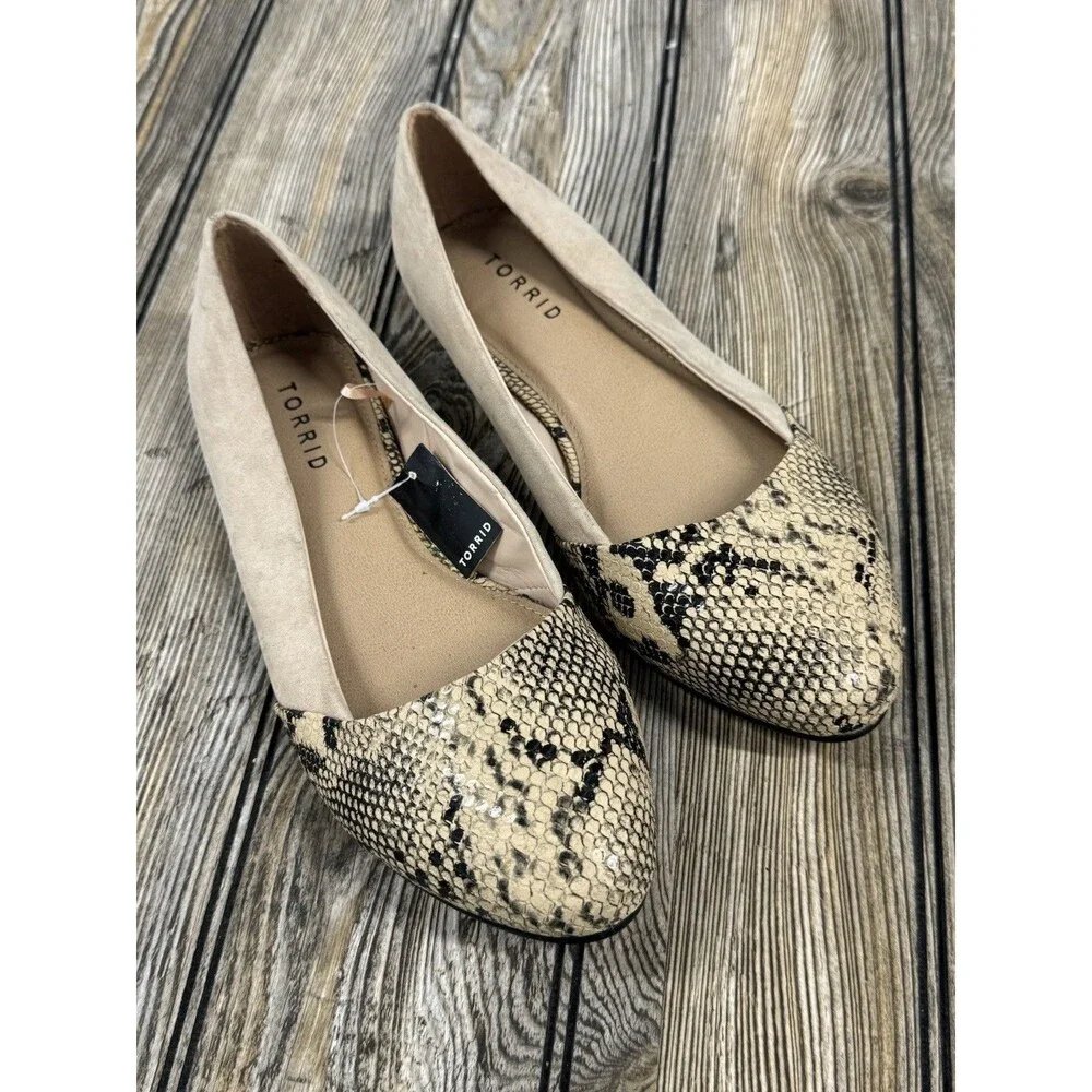 Torrid Faux Suede Ballet Flats Snake Almond 9 Wide Width